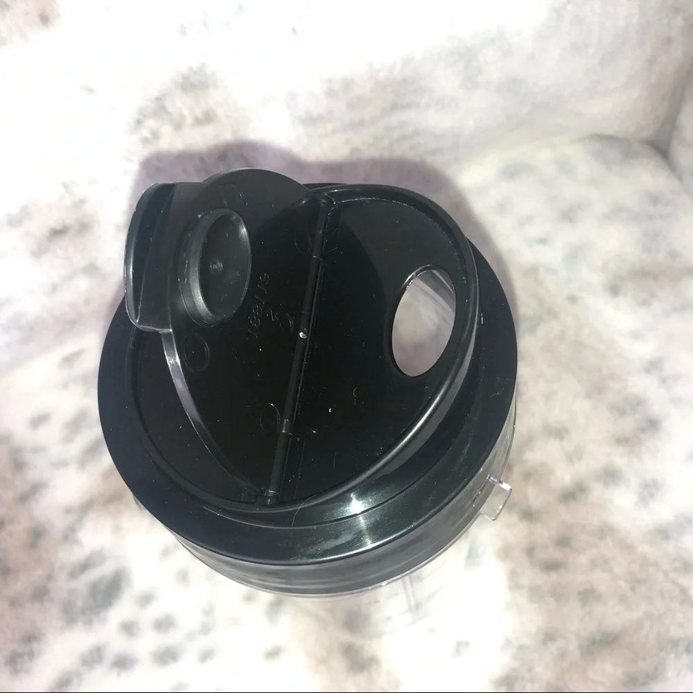 Oster Clear Tumbler with‎ Black Lid 24oz BPA Free